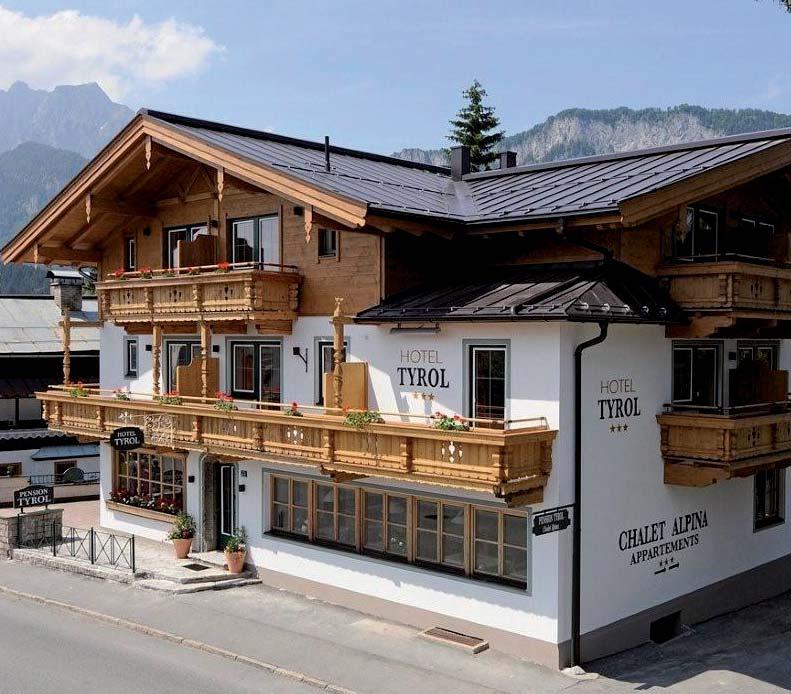 Hotel Tyrol*** & Chalet Alpina*** Ein Katzensprung entfernt vom Zentrum und in die schöne Bergwelt der Kitzbüheler Alpen.