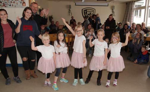 Vorstand Das Herbstfest am 22.10.2016 Tanzkids ( Auf Grund eines zeitgleich stattfindenden Kindergeburtstages war die Zahl der kleinen Tänzerinnen arg reduziert.
