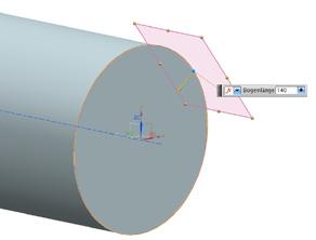 98 3 Historienbasierte 3D-Modelle Ebene in Abhängigkeit von einem Punkt einer Kurve Die Erzeugung einer Ebene, die an einem Punkt senkrecht oder tangential zu einer Kurve oder Körperkante steht, kann