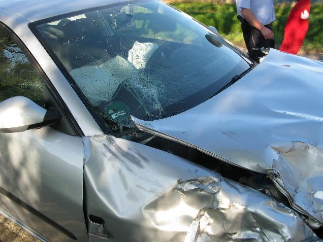 Bei der Entstehung von Verkehrsunfällen spielen zahlreiche Faktoren eine unterschiedliche Rolle.