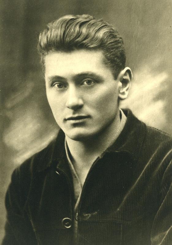 12 Geschichte Vor 80 Jahren in Dachau ermordet: Der Revolutionär, Kommunist und Antifaschist Walter Häbich Geboren wurde Walter Emil Häbich am 15.