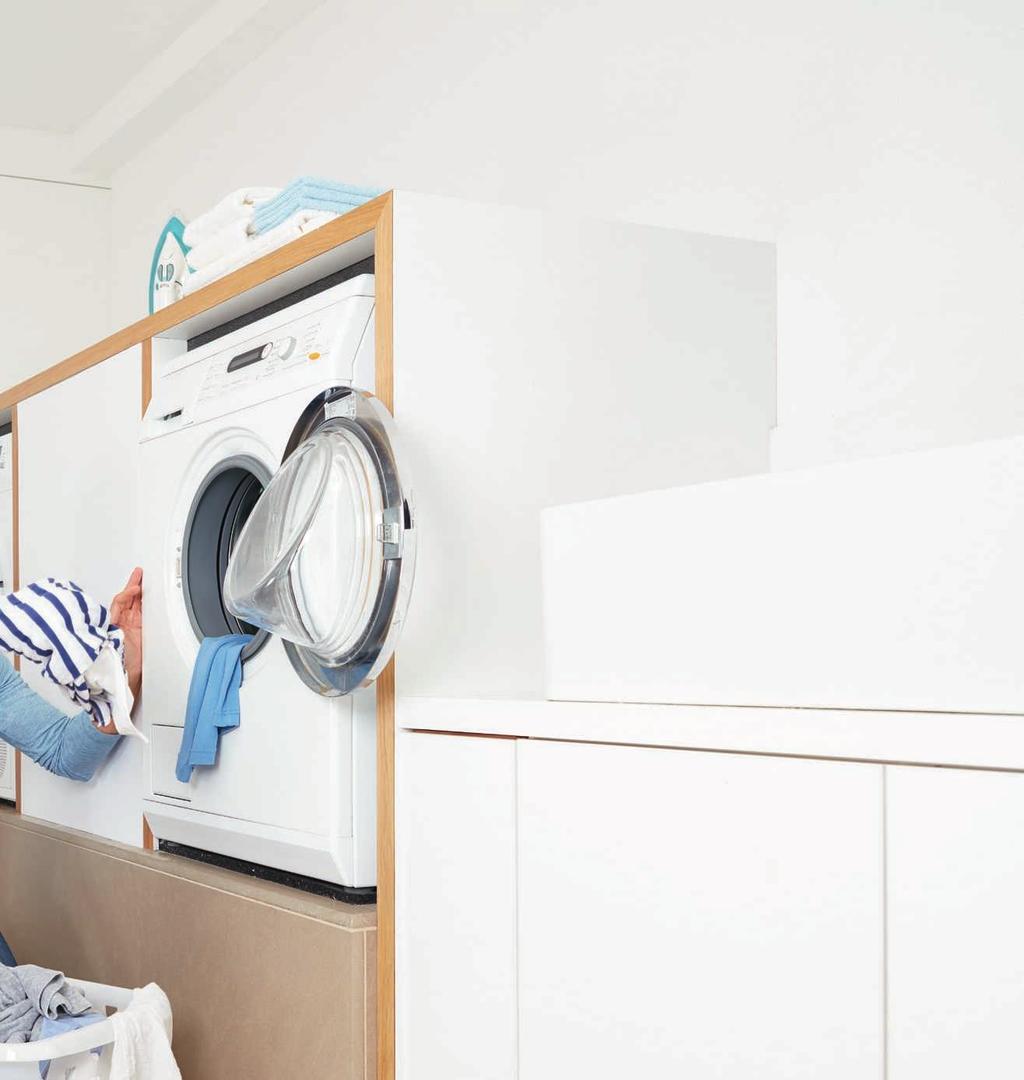 SCHALTEN ERGIE Waschmaschine vor dem Trocknen auf mindestens 1.200 Umdrehungen pro Minute Je niedriger die Restfeuchte der Wäsche, desto weniger Energie wird durch den Trockner verbraucht.