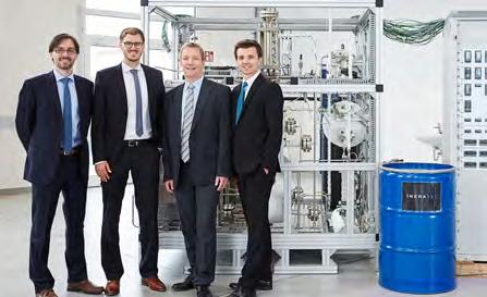 GRÜNDEN AM KIT Gas-to-Liquid-Anlagen im Kompaktformat Die KIT-Ausgründung INERATEC GmbH präsentiert chemische Anlage mit mikrostrukturiertem Reaktor zur Umwandlung von Gasen in Kraftstoffe.