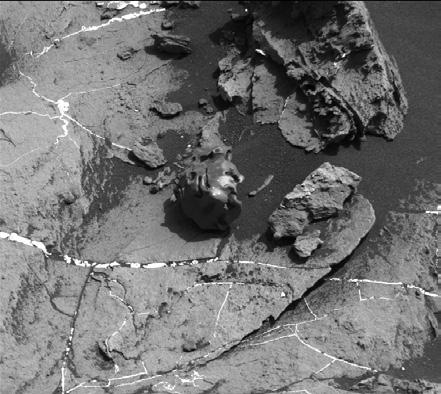 Schluchten eines Mars-Canyons, neunmal größer und fünfmal tiefer als der Grand Canyon in den USA.