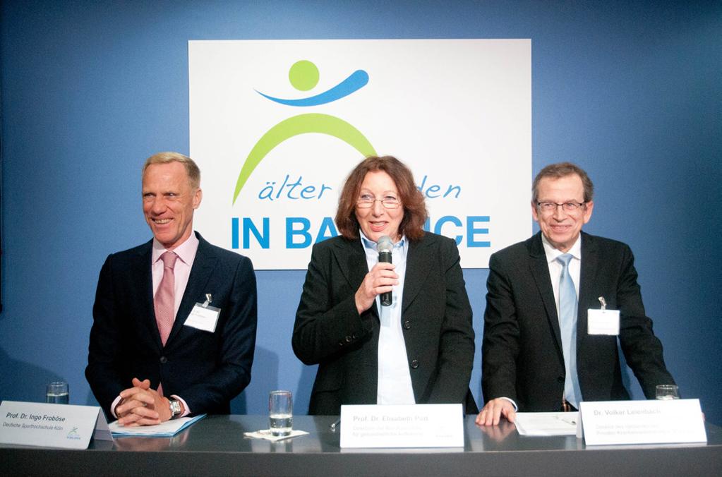 v.l.: Ingo Froböse (Deutsche Sporthochschule Köln), Elisabeth Pott (BZgA), Volker Leienbach (PKV) BZgA und PKV - Älter werden in Balance Berlin, 23.10.