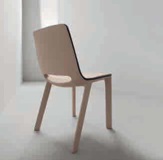 Kamar_design Mauro Lipparini Kamar è una sedia con struttura in acciaio, rivestimento in pelle o (ecopelle) e
