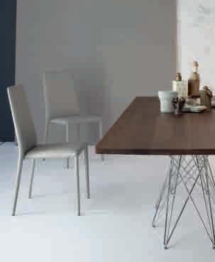 Eral Tavolo / Table / Tisch / Table Octa Eral Un prodotto ra nato ed elegante che si adatta ad ogni ambiente e ad ogni stile. Eral è una sedia caratterizzata da uno schienale alto.