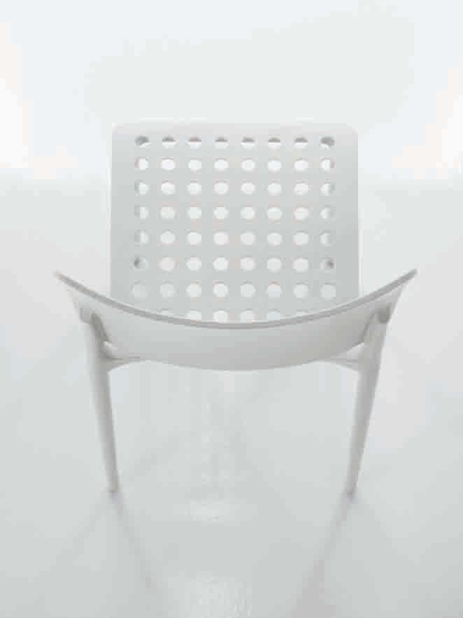 Blues_design Dondoli e Pocci Blues Una sedia innovativa e dinamica, particolarmente indicata per un ambiente metropolitano.