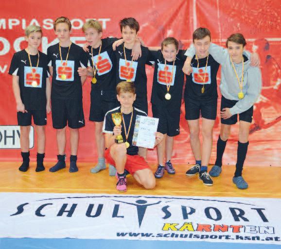 Mittelschulen 6, 10 und 13 an der Kärntner Landeshockey-Schulmeisterschaft 2017 im Sportzentrum der NMS 6 St. Peter in Klagenfurt teilgenommen.