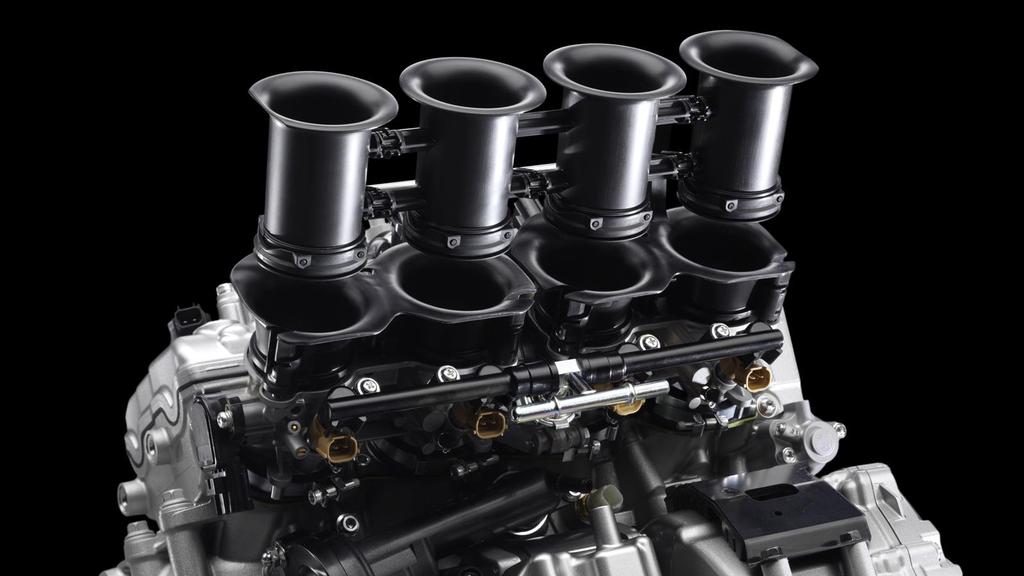 Spitzenleistung von 200 PS (147 kw) generiert. Der Motor gleicht in vielen Punkten dem siegreichen YZR-M1-Triebwerk aus dem MotoGP-Sport.