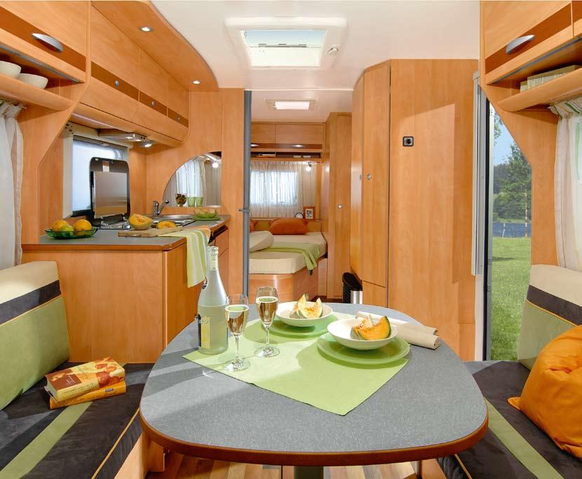 C 47 D, Riviera Urlaubsatmosphäre pur Ihr individuelles Urlaubsprogramm bestimmen Sie acht Caravan-Varianten mit viel Raum bieten Ihnen den Platz dafür.