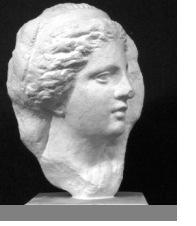 Frauenköpfchen Fragment von einem Grabrelief, um 360 v. Chr.