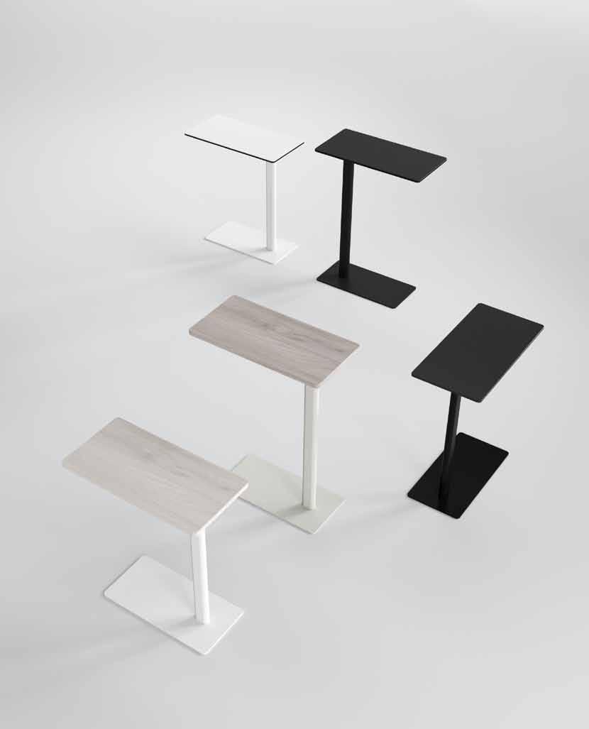 SIBI Serie di tavoli caratterizzata da una base rettangolare in acciaio 495x245 mm di spessore 6 mm con colonna decentrata in acciaio di sezione ovale 60x30 mm.