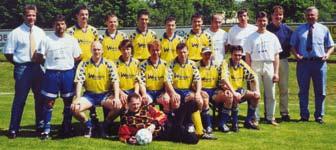 B-Klassenmeisterschaft. Im letzten Heimspiel gegen SV Erlenbach II sicherte sich das Eintracht-Team mit 6 : 0 den verdienten Titel.