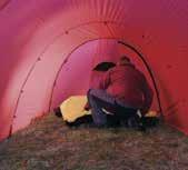 obs: I mycket fuktiga förhålland kan du ta loss innertältet innan tältet tas ner och förvara innertältet separat.