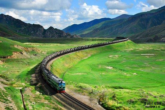 Tibetbahn 14. Tag Xi an (F, M, -) Am heutigen Tag steht ein weiteres Highlight Ihrer Rundreise auf dem Plan.