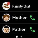 Anrufen Familienmitglieder anrufen Wischen Sie auf dem Startbildschirm nach links und berühren Sie Familie, um Ihre Familie anzuzeigen.