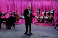 Berlin - Preußischer Kulturbesitz Ragnar Kjartansson GOD 2007 Single-channel video, pink curtains, colour,