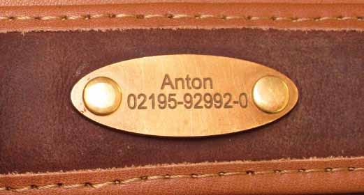 Excellent padding with neoprene on inside of collar Extremely comfortable Brass plate with name + phone number Available in 3 sizes: XS, S,