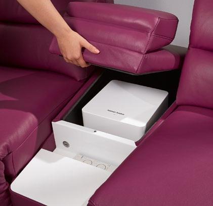 This version is the custom-made solution for private home cinemas: sofa, 2- or 3-seater the individual elements are linked together by tapered table elements, and lined up perfectly for the TV screen.