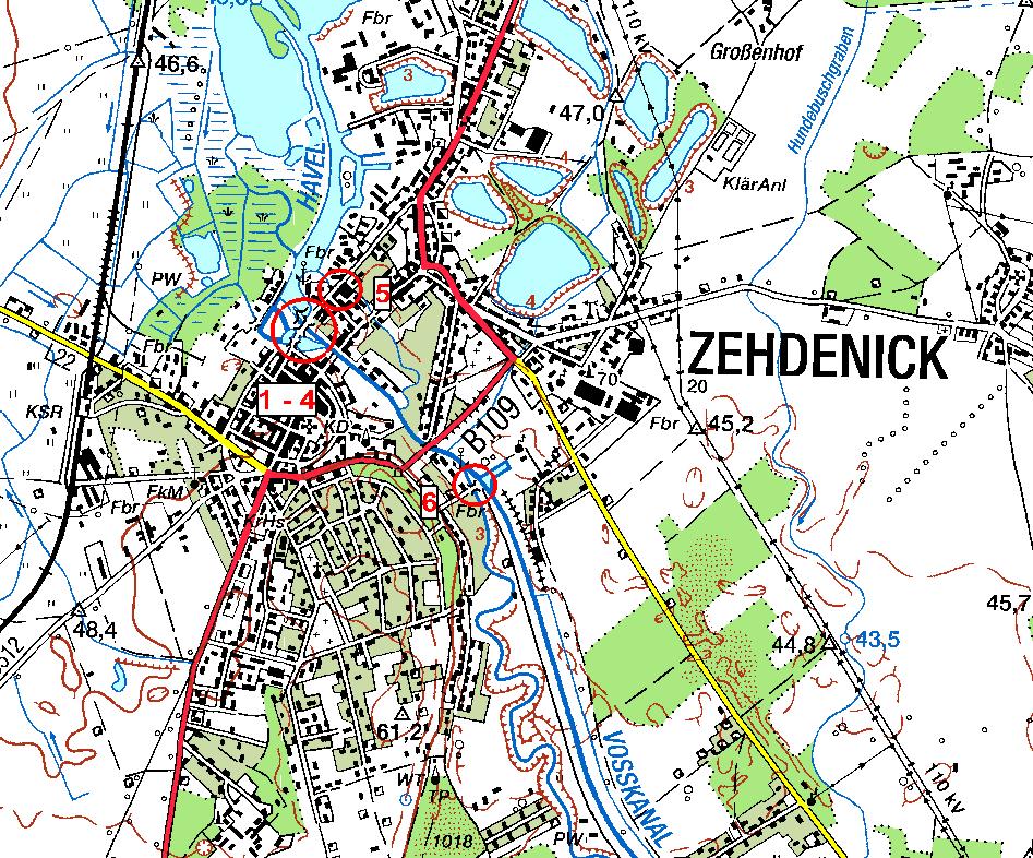 Abb. 54: Lage der Querbauwerke in Zehdenick Die ökologische Durchgängigkeit muss grundsätzlich an allen abflussrelevanten Querbauwerken eines Standorts realisiert werden.