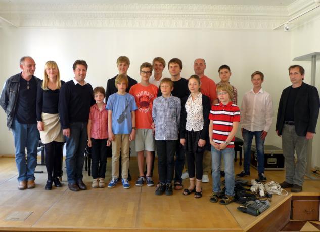16 Preisträger des 6. Kompositionswettbewerbs des Konservatoriums gekürt 13 Schülerinnen und Schüler des Konservatoriums stellten sich mit eigenen Stücken beim 6.