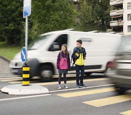 «Der Anteil der Schülerinnen und Schüler, die mit dem Auto zur Schule gefahren werden, ist in der Romandie mit 14 % doppelt so hoch wie in der Deutschschweiz (7 %).