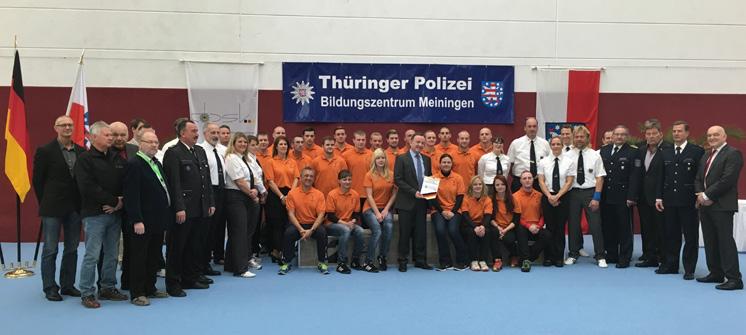 Unter der Leitung des Sportbeauftragten der Thüringer Polizei, Herrn Polizeioberrat Andreas Röhner, wurde diesmal in der Zweikampf-Sportart Ju- Jutsu gefightet.