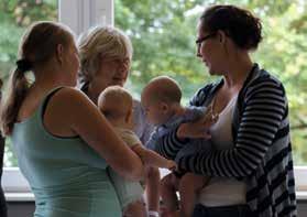 Mit Elternstart NRW können Mütter und Väter die Sprache des Säuglings besser verstehen, die Entwicklung ihres Kindes im ersten Jahr bewusster erleben, sich mit anderen Eltern austauschen.