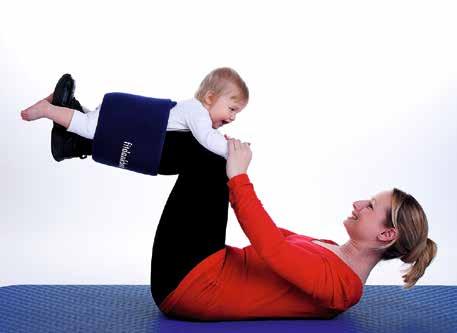 2 Eltern & Kind NEU! fitdankbaby Fit bleiben mit Kindern fitdankbaby ist ein innovatives Fitnesskonzept für Mamas mit Babys zwischen 3 und 7 Monaten.