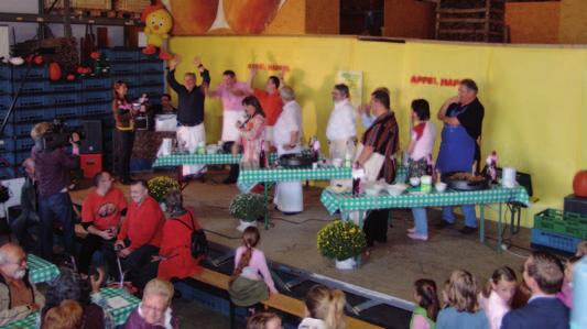 Oktober 2009 beginnt das große Fest um 10 Uhr mit einem Erntedankgottesdienst der katholischen Pfarrgemeinde St. Stephan in der Obsthalle. Ab 11.
