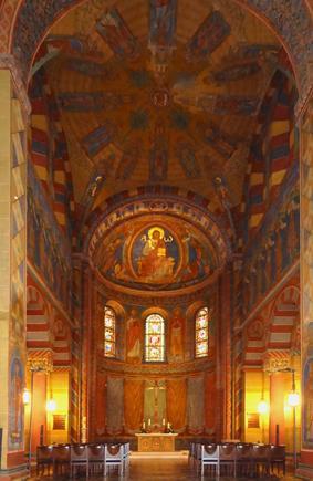 Die Stiftskirche von Königskutter war ursprünglich bereits in romanischer und dann in gotischer Zeit ausgemalt leider sind von diesen Gemälde nur noch Reste erhalten, so daß die Kirche in den Jahren