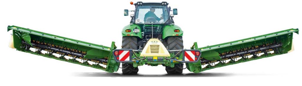 einsetzen. Die Fronthydraulik des Traktors kann über den Ventilblock der hinteren Mäher bedient werden.