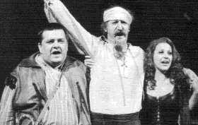 Die erste Eigenproduktion des Musicals Der Mann von La Mancha durch die Grazer Oper erfolgte 24 Jahre nach dem legendären Gastspiel des Theaters an der Wien mit Josef Meinrad als Titel- Held und