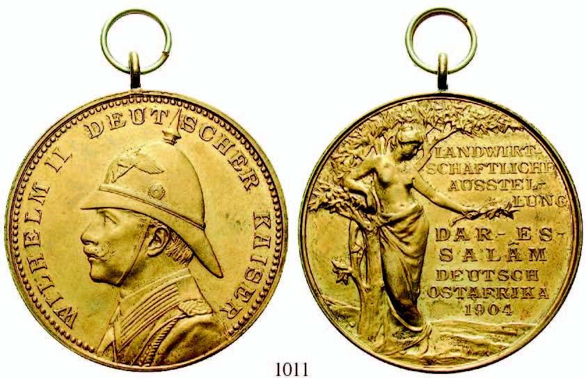 BERLIN, STADT 1009 Bronzemedaille 45 mm 1844. (v. Lorenz) auf die Gewerbeausstellung in Berlin. Sitzende Germania / Eisenbahn im Kranz von Gewerbesymbolen.