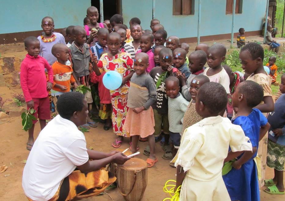 Uwakiki Vierter Teil des Tansania-Reiseberichtes Wie funktioniert dieser Waisenkindergarten in Tansania und was können wir für diese Kinder unterstützend tun?
