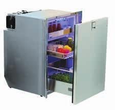 Fassungsvermögen von 85l. Die Schubladentür ist eine Top Qualitätslösung von Isotherm. Leistungsfähige und sichere Lagerung von Lebensmitteln und Getränken.