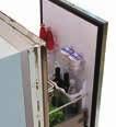 Bruttovolumen (l) 85 Der DR 105 INOX Schubladenkühlschrank bietet die Möglichkeit ihn da zu installieren, wo sonst kein Platz wäre.