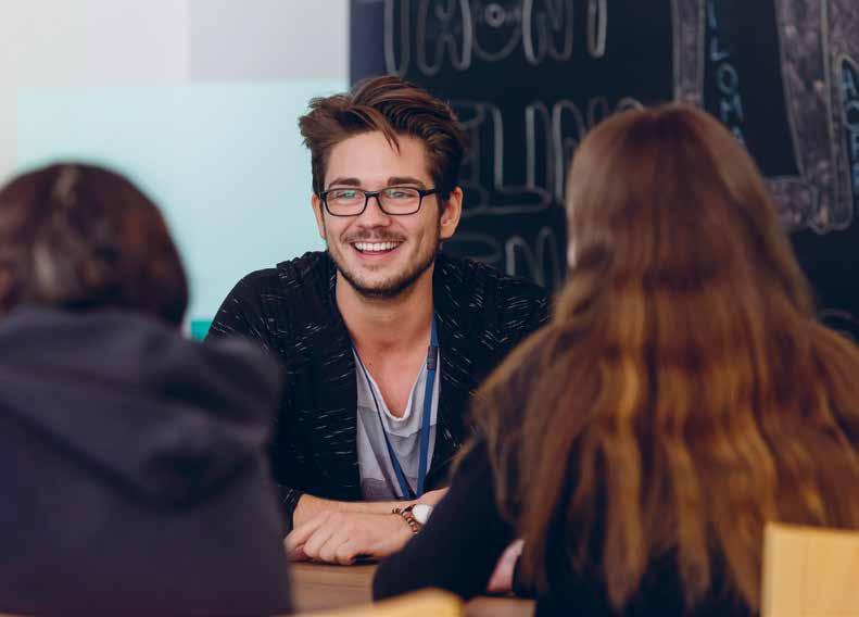 Unsere Therapieangebote Einzelpsychotherapie Gruppenpsychotherapie Spezifische Gruppenangebote (Training sozialer Fertigkeiten; Skillsgruppe, Achtsamkeitsgruppe, Stabilisierungsgruppe, Koch- und