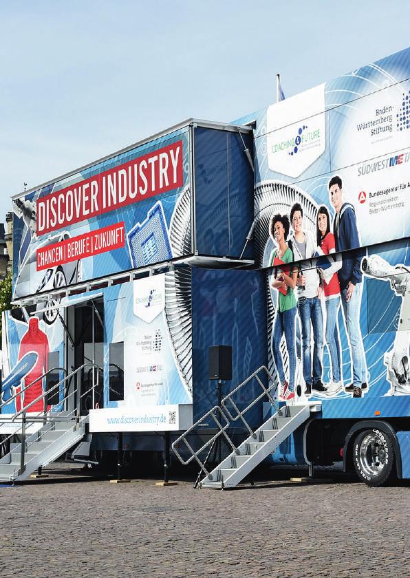 SÜDWESTMETALL ZF Forum, Löwentaler Straße 20 HALTESTELLE a ZF FORUM 32 DISCOVER INDUSTRY Chancen, Berufe, Zukunft Der zweistöckige Roadshowtruck mit dreidimensionaler Erlebniswelt lädt ein zu einer