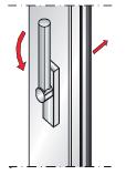 8 Türverriegelung; 2-flügelige Tür mit Panikfunktion a.) Türdrücker nach DIN EN 179. Über den Paniktreibriegel können im Gefahrenfall beide Türfl ügel der verriegelten Tür geöffnet werden.