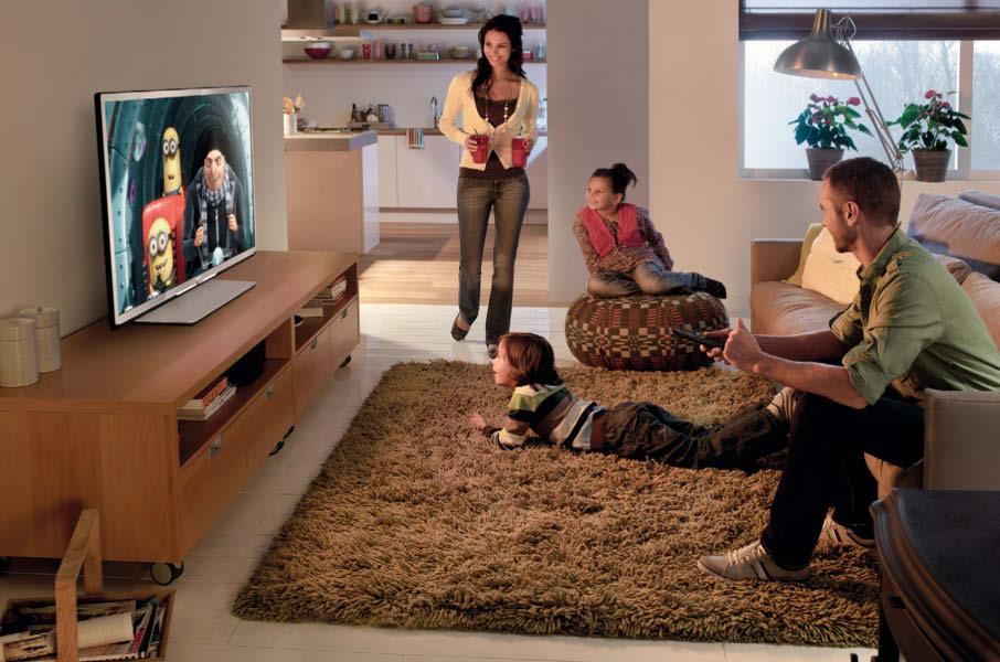 TV und Beamer TV-Kaufberatung Die Größe des TV hängt von der Raumgröße ab. Wer gern ins Bild eintaucht, greift zu einem großen Schirm oder rückt näher ans Gerät.