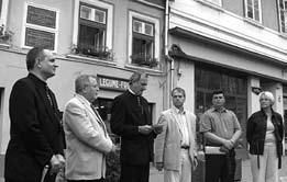 An seinem Geburtshaus kann man es nachlesen, dass einer der bedeutendsten Söhne Schäßburgs in der Baiergasse 4 geboren wurde. Am 11. Juni 2009 haben wir die schöne Gedenktafel eingeweiht.