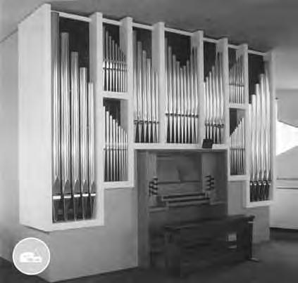 Für den Ankauf einer neuen Orgel schienen lange Zeit nicht genug Geldmittel vorhanden gewesen zu sein.