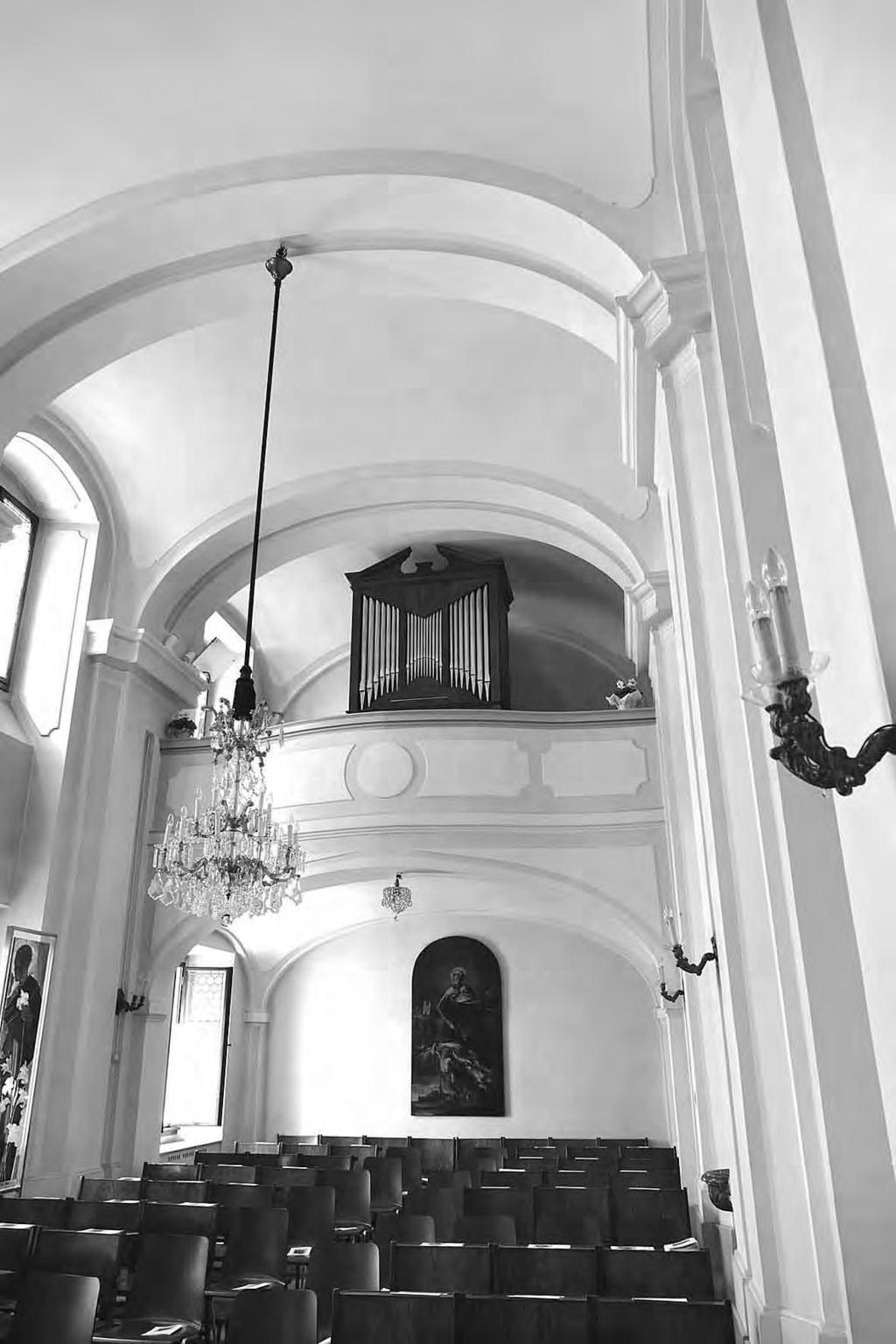 Gottfried ALLMER Neue Orgeln in Wien Wien I, Curhauskapelle Das Curhaus am Wiener Stephansplatz besitzt eine kleine barocke Hauskapelle, auf deren Empore 1981 durch den Klagenfurter Orgelbauer Rudolf