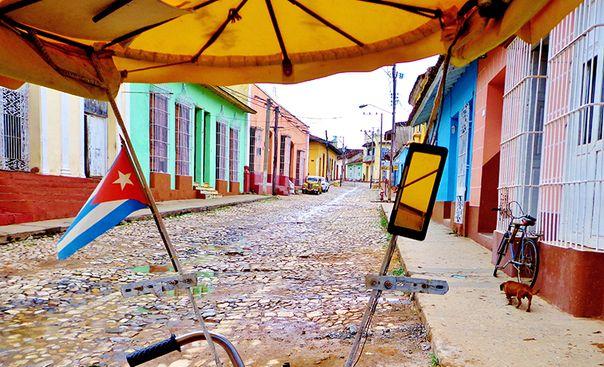 Kuba REISEBESCHREIBUNG Velo, Salsa, Cuba libre. Auf Ihrer Reise werden Sie große Teile der Insel kennenlernen.