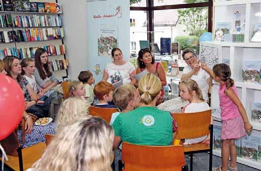 Wir sitzen in der Buchhandlung Amper-Bote in der Dachauer Altstadt, wo am vergangenen Donnerstag eine Buchvorstellung mit Lesung stattfand.