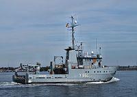 [11] Die Alliance unterstand dem NATO Undersea Research Centre (NURC) in La Spezia und wurde mit Wirkung vom 1. Januar 2016 der Marina Militare unterstellt.