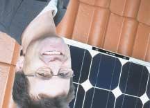 10 kw-photovoltaikanlage an Schallschutzwand auf der A96 auf der Höhe des Ammersees 525 kg CO 2 Strommix im öffentlichen Netz 25 kg CO 2 Solarstrom Eine 1kW-Photovoltaikanlage erspart der Umwelt