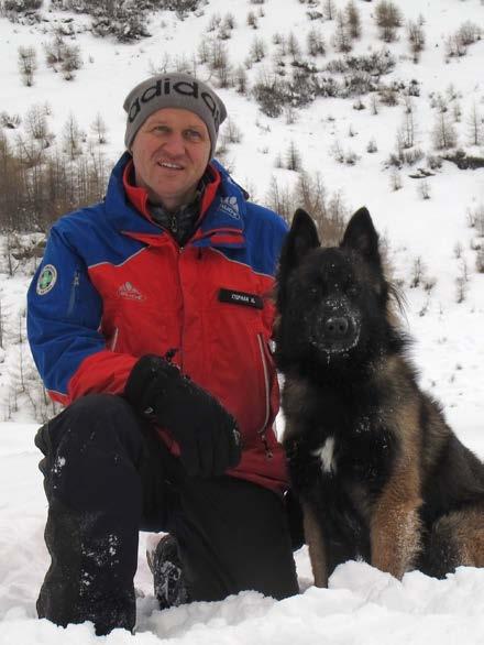An den beiden letzten Wochenenden im Jänner und Februar übten an die 40 Hundeführer des Bergrettungsdienstes im AVS für den Ernstfall.